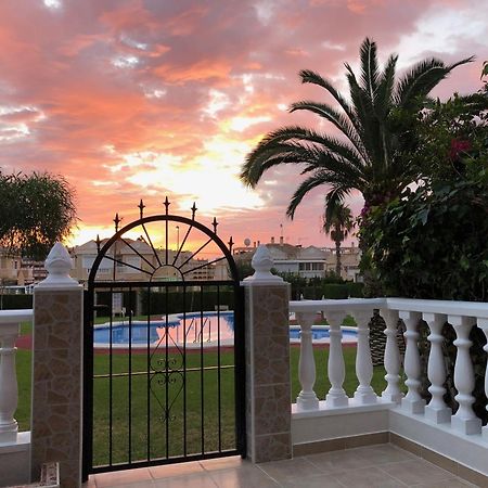 Bungalow Torrevieja Argonautas Esterno foto
