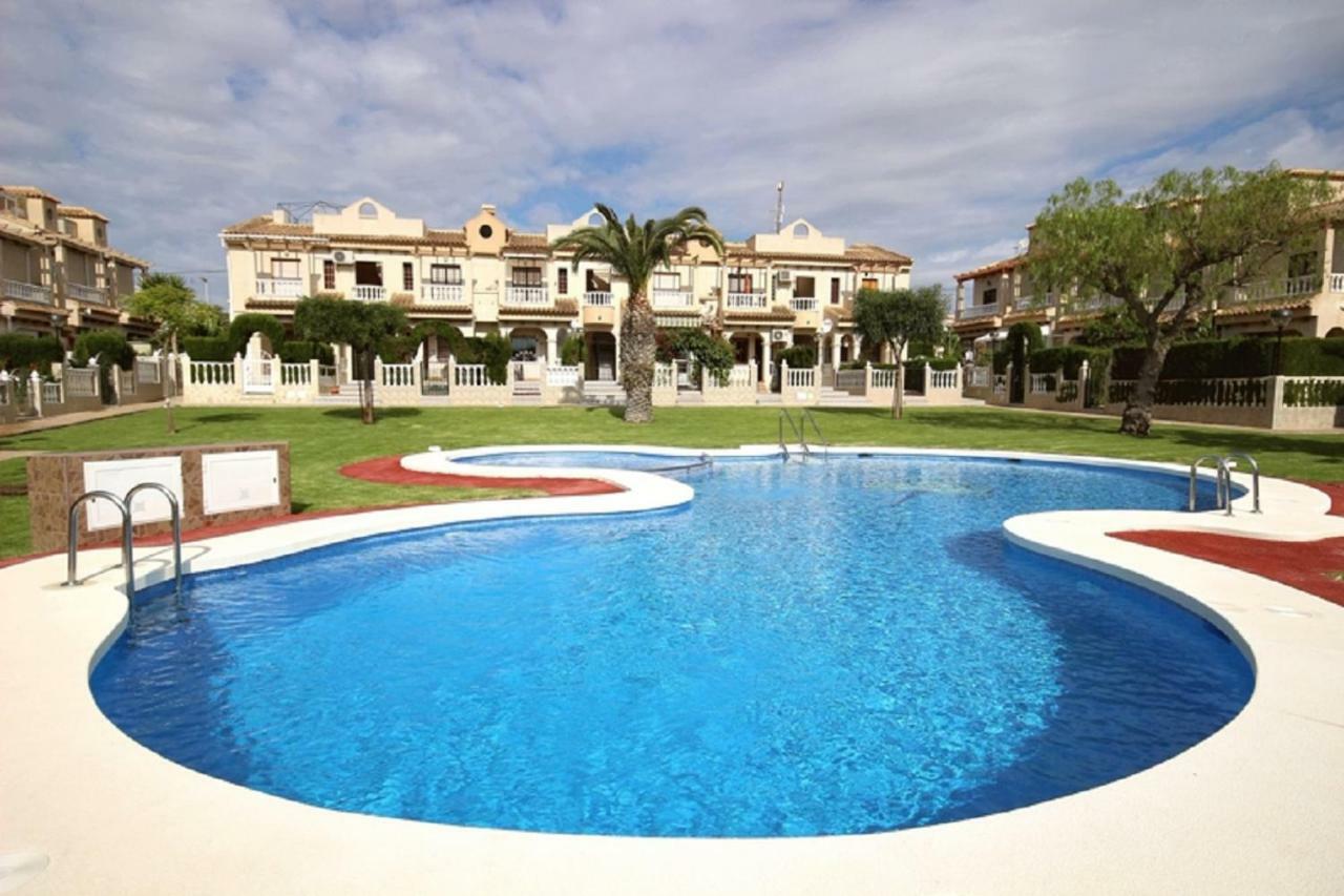 Bungalow Torrevieja Argonautas Esterno foto