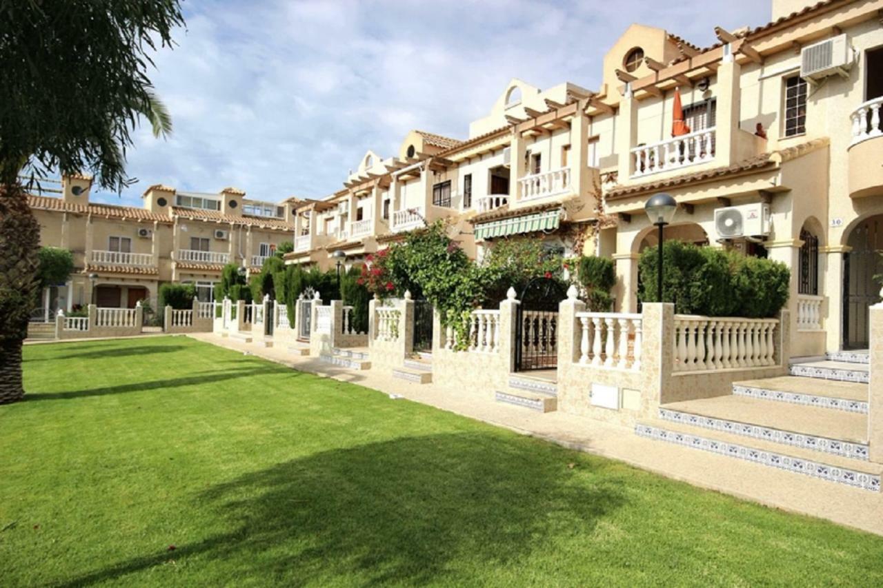Bungalow Torrevieja Argonautas Esterno foto